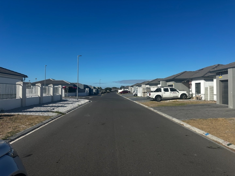 3 Bedroom Property for Sale in Table View Western Cape